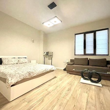 Nataly New Luxury Apartment On Black Sea Варна Екстер'єр фото